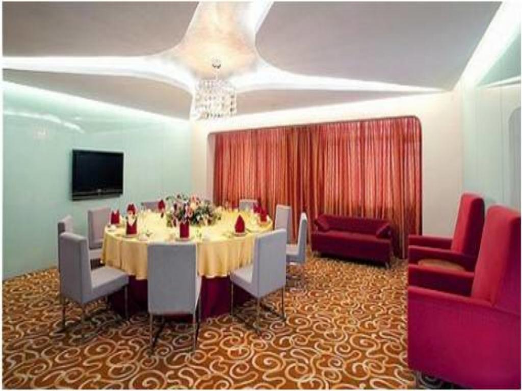Holiday Inn Express Tianjin Binhai Esterno foto