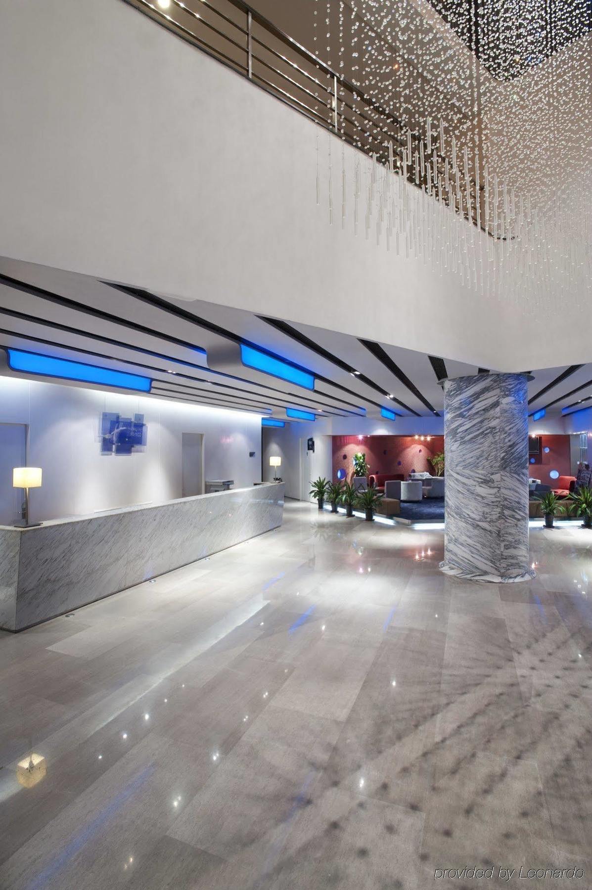 Holiday Inn Express Tianjin Binhai Esterno foto