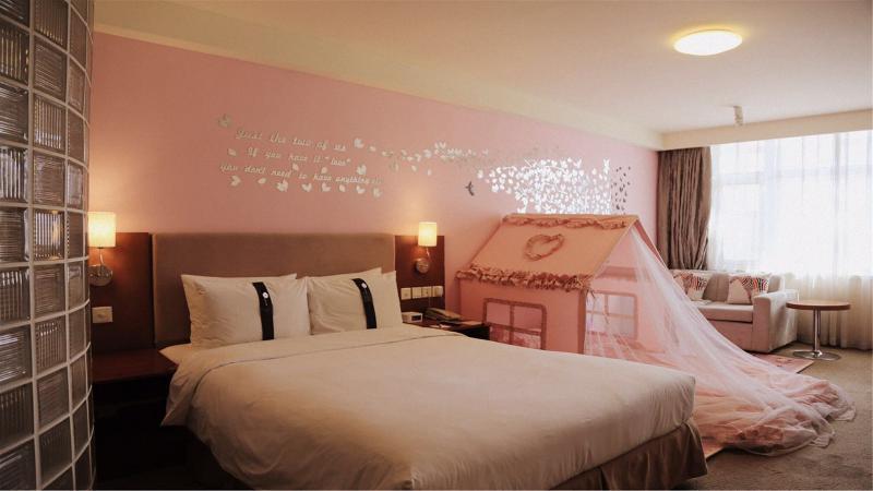 Holiday Inn Express Tianjin Binhai Esterno foto